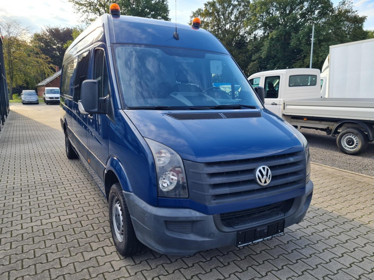 Volkswagen Crafter 35 Kasten Doka 5 Sitze AHK 3.5to REGALSYSTEM - Varevogn, Mandskabsbil: billede 2 Volkswagen Crafter 35 Kasten Doka 5 Sitze AHK 3.5to REGALSYSTEM - Varevogn, Mandskabsbil: billede 2