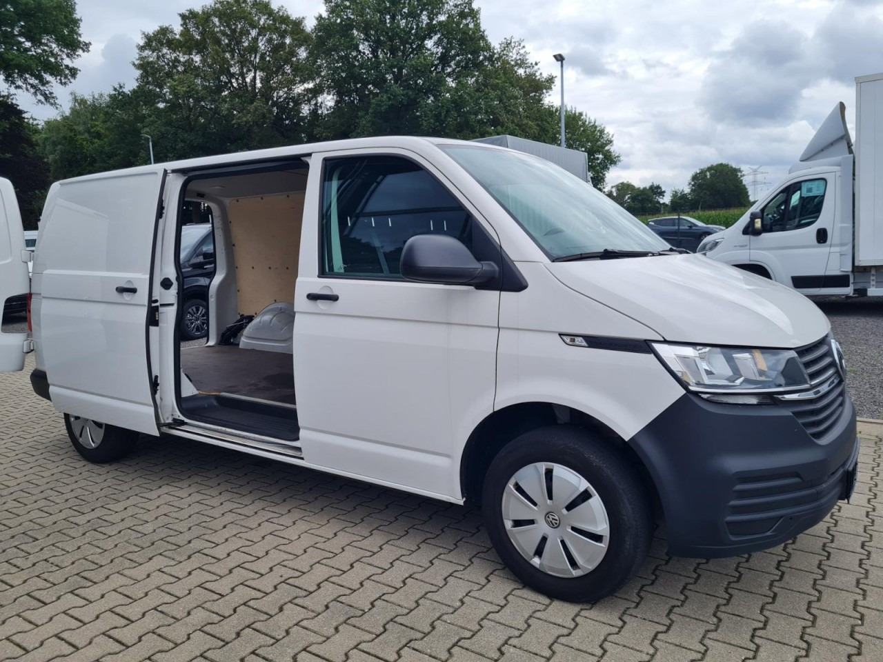 Volkswagen T6.1 Kasten TDi lang Flügeltüren KLIMA Verkleidungen - Små varebil: billede 4 Volkswagen T6.1 Kasten TDi lang Flügeltüren KLIMA Verkleidungen - Små varebil: billede 4