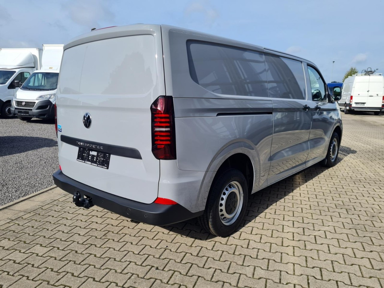 Volkswagen T7 Transporter Kasten TDi AG L2 AHK KLIMA KAMERA LED - Små varebil: billede 4 Volkswagen T7 Transporter Kasten TDi AG L2 AHK KLIMA KAMERA LED - Små varebil: billede 4