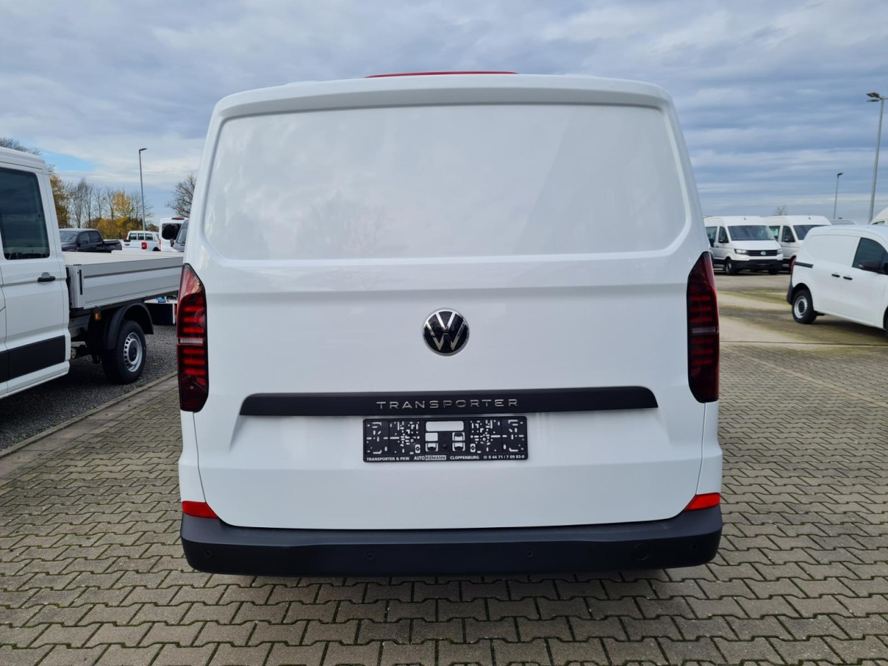 Volkswagen T7 Transporter Kasten Tdi KR Heckklappe PDC KLIMA - Små varebil: billede 5 Volkswagen T7 Transporter Kasten Tdi KR Heckklappe PDC KLIMA - Små varebil: billede 5