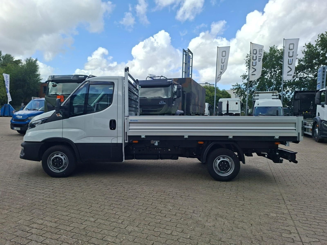 Iveco Daily 35S14A8Y Henschel 3-Seiten Kipper - Ladbil: billede 2 Iveco Daily 35S14A8Y Henschel 3-Seiten Kipper - Ladbil: billede 2