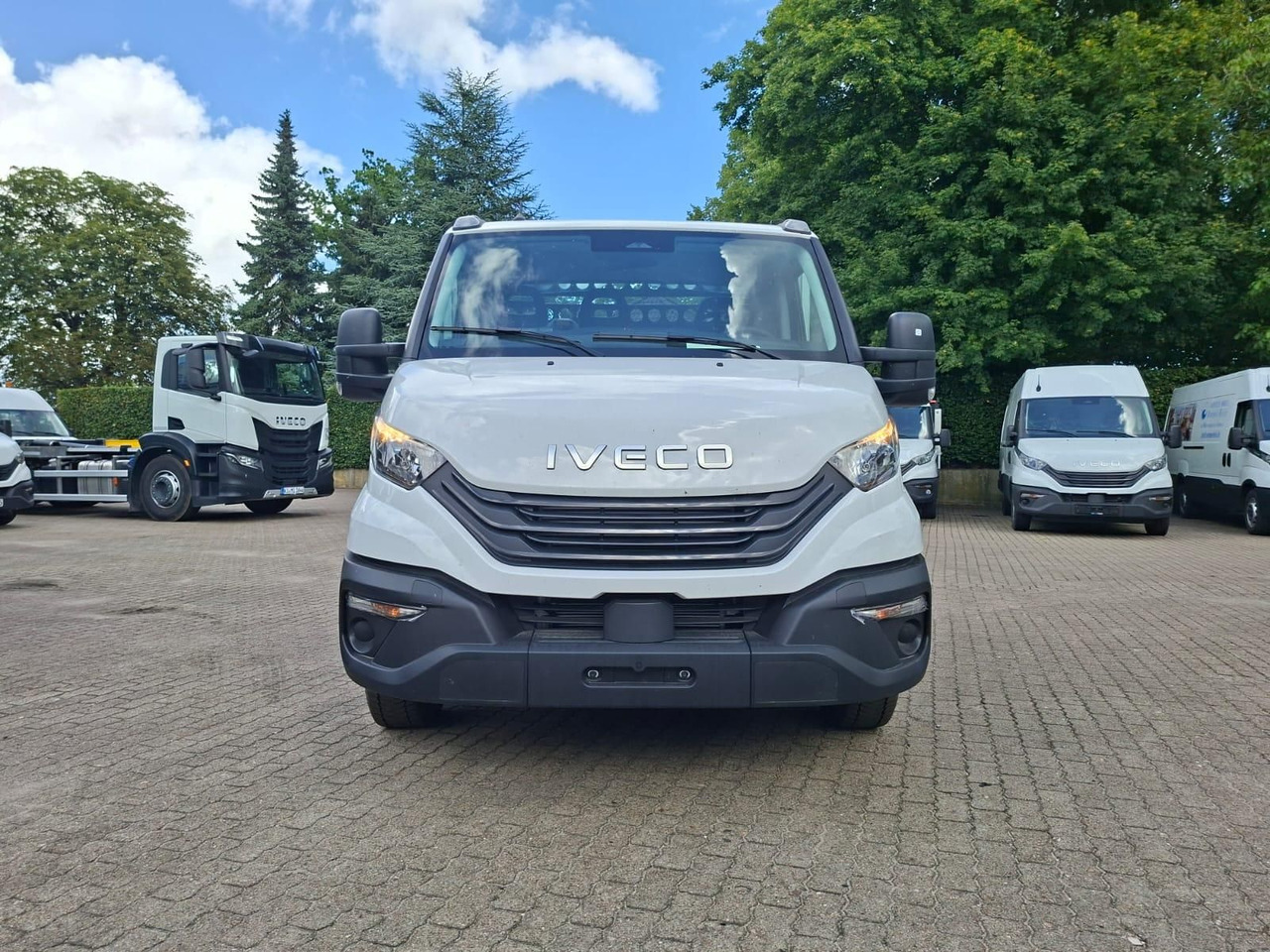 Ladbil Iveco Daily 35S14A8Y Henschel 3-Seiten Kipper: billede 10