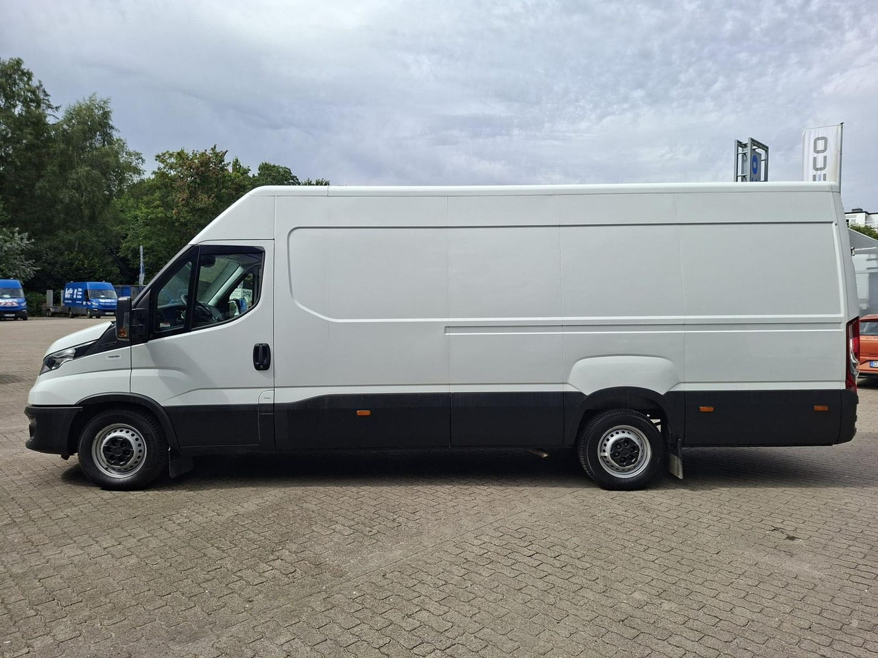 Iveco Daily 35S16A8V KLIMA*RADIO* - Varevogn: billede 2 Iveco Daily 35S16A8V KLIMA*RADIO* - Varevogn: billede 2