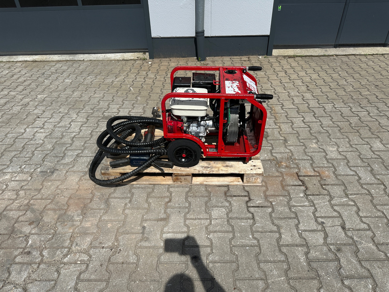 Hydraulikaggregat Hycon HPP09 mit Abbruchhammer - Bygningsudstyr: billede 2 Hydraulikaggregat Hycon HPP09 mit Abbruchhammer - Bygningsudstyr: billede 2