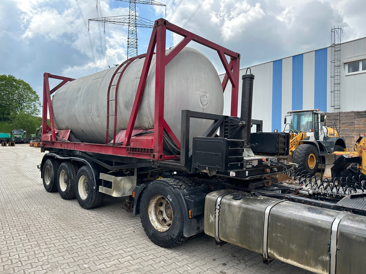Schmidt CKSA 10/22-20 20 ft Containerkippchassis mit Lebensmitteltank - Tipvogn sættevogn: billede 5 Schmidt CKSA 10/22-20 20 ft Containerkippchassis mit Lebensmitteltank - Tipvogn sættevogn: billede 5