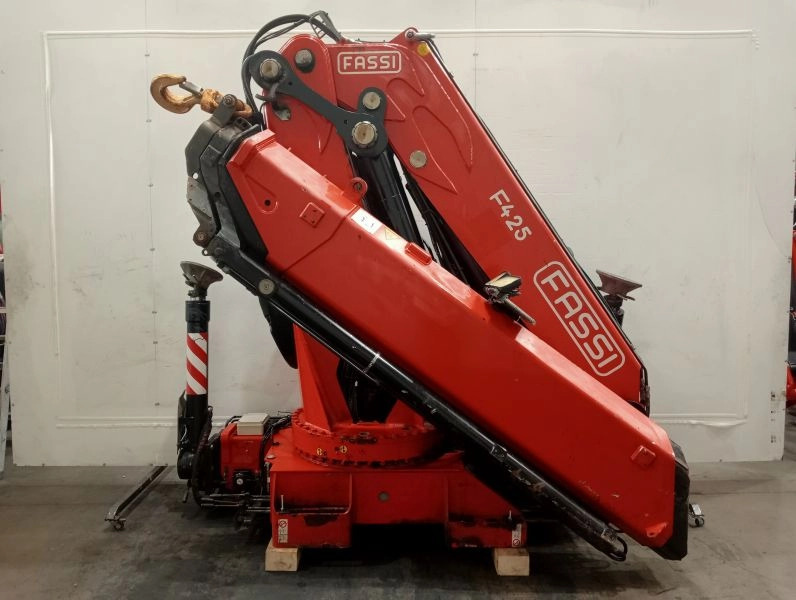 Grúa Fassi F425RA.2.23 E-DYNAMIC - Lastbilkran for Lastbil: billede 3 Grúa Fassi F425RA.2.23 E-DYNAMIC - Lastbilkran for Lastbil: billede 3