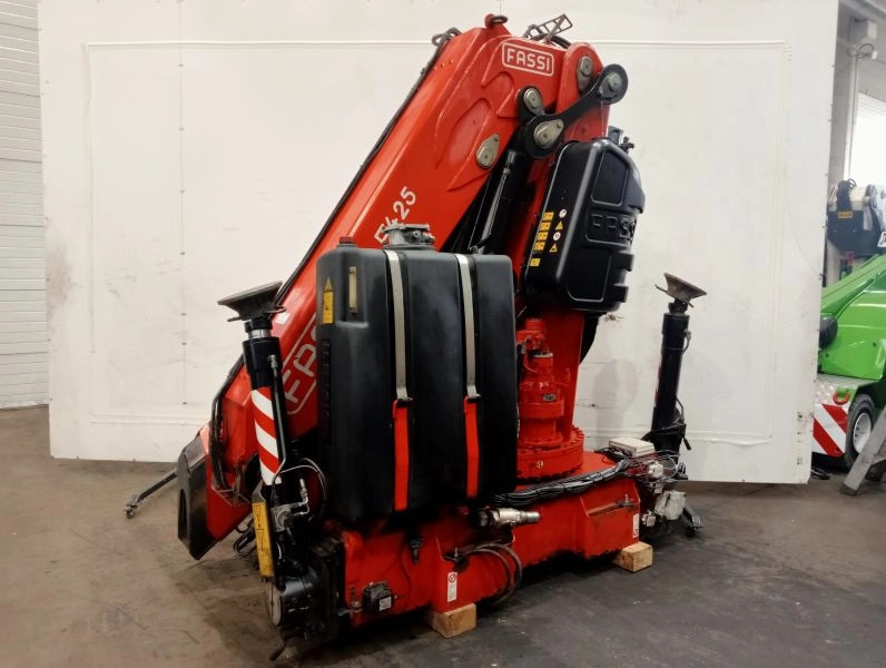 Grúa Fassi F425RA.2.23 E-DYNAMIC - Lastbilkran for Lastbil: billede 4 Grúa Fassi F425RA.2.23 E-DYNAMIC - Lastbilkran for Lastbil: billede 4