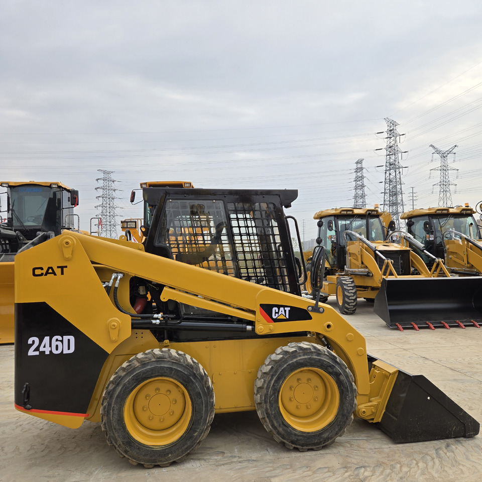 CATERPILLAR 246D - Skridstyret minilæsser: billede 5 CATERPILLAR 246D - Skridstyret minilæsser: billede 5