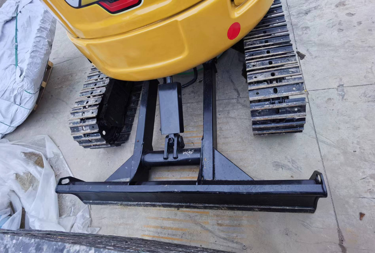 CATERPILLAR 303.5E - Minigravemaskine: billede 5 CATERPILLAR 303.5E - Minigravemaskine: billede 5