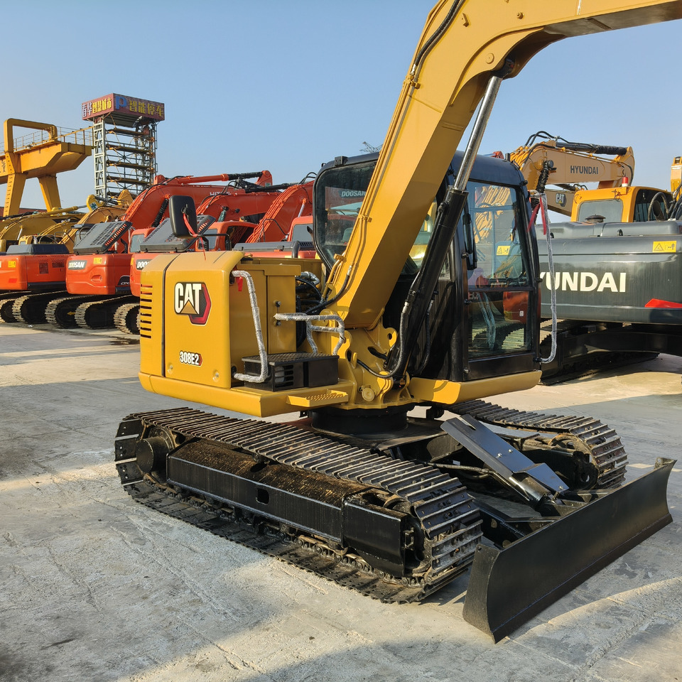 CATERPILLAR 308E2 - Minigravemaskine: billede 2 CATERPILLAR 308E2 - Minigravemaskine: billede 2