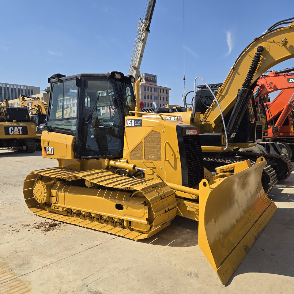 CATERPILLAR D5K - Bulldozer: billede 1 CATERPILLAR D5K - Bulldozer: billede 1
