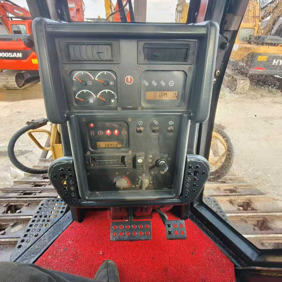 CATERPILLAR D6N - Bulldozer: billede 3 CATERPILLAR D6N - Bulldozer: billede 3