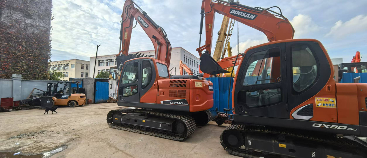 DOOSAN DX140 - Gravemaskine: billede 4 DOOSAN DX140 - Gravemaskine: billede 4