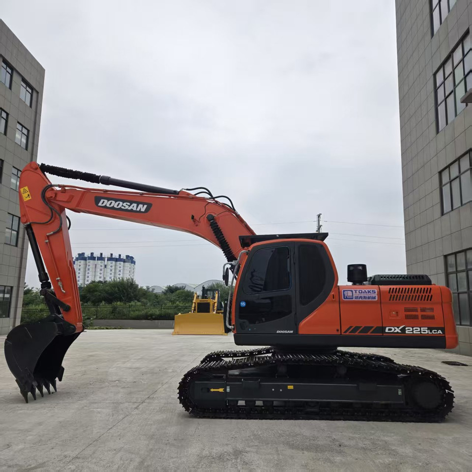 Doosan DX225 - Gravemaskine: billede 1 Doosan DX225 - Gravemaskine: billede 1