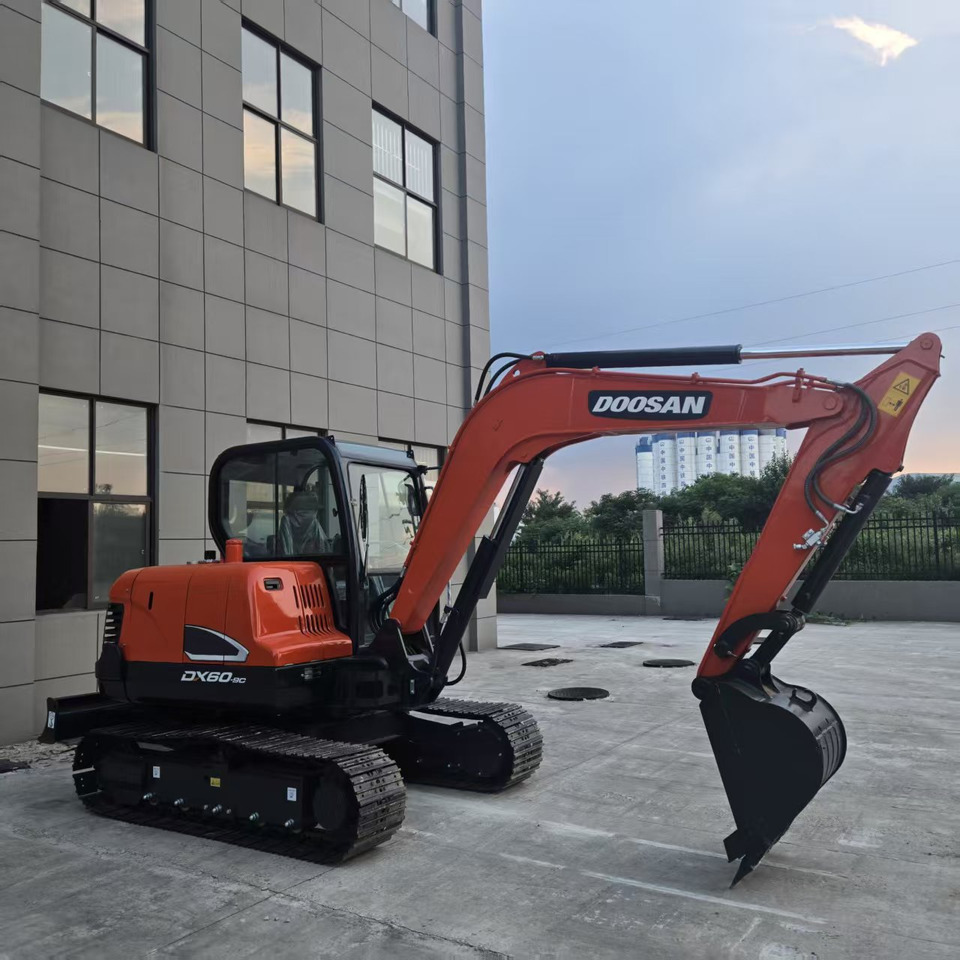 Doosan DX60 - Minigravemaskine: billede 4 Doosan DX60 - Minigravemaskine: billede 4