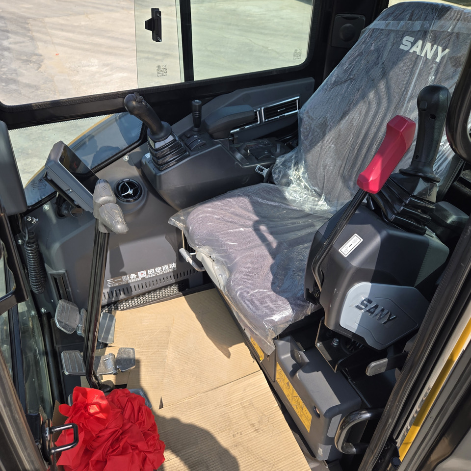Minigravemaskine SANY SY35U: billede 9 Minigravemaskine SANY SY35U: billede 9