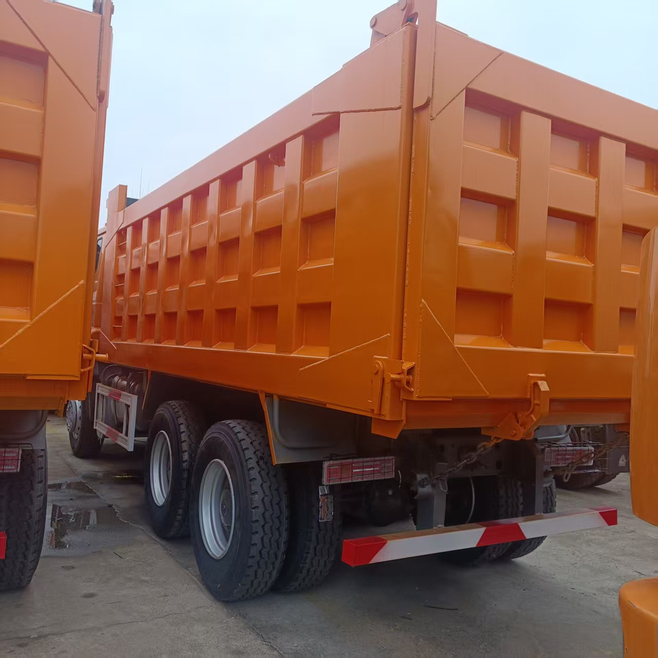 Sinotruk HOHAN 6*4 Dump truck - Tipvogn lastbil: billede 3 Sinotruk HOHAN 6*4 Dump truck - Tipvogn lastbil: billede 3