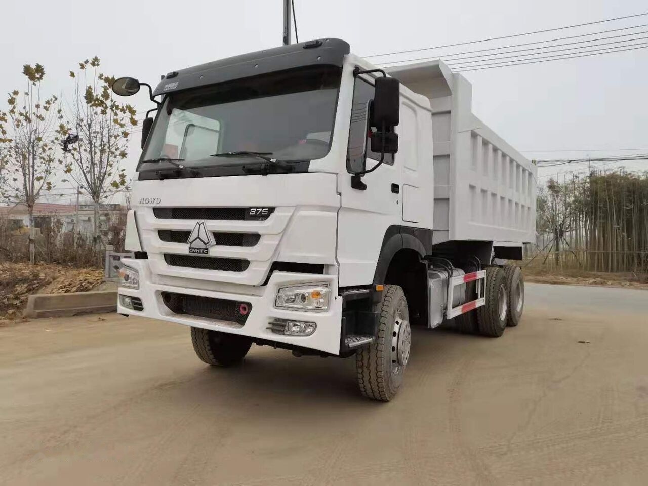 Sinotruk HOWO 6*4 Dump truck - Tipvogn lastbil: billede 4 Sinotruk HOWO 6*4 Dump truck - Tipvogn lastbil: billede 4