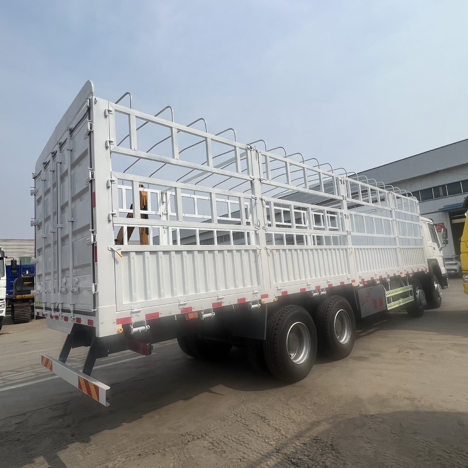 Sinotruk HOWO - Lastbil med lad: billede 5 Sinotruk HOWO - Lastbil med lad: billede 5