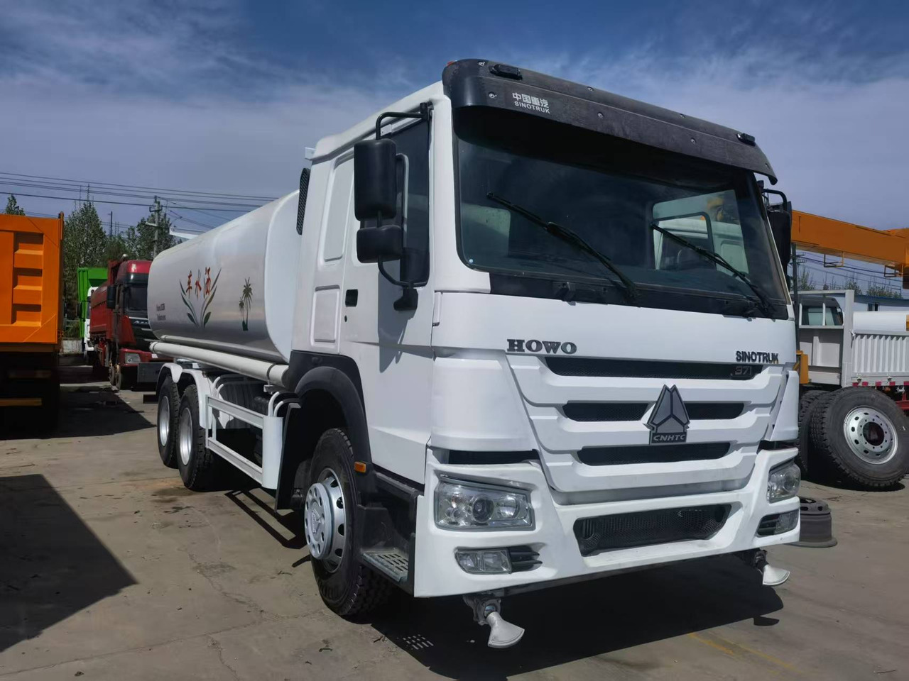 Sinotruk HOWO 371 6*4 Sprinkler truck - Utility/ Speciel maskine: billede 5 Sinotruk HOWO 371 6*4 Sprinkler truck - Utility/ Speciel maskine: billede 5