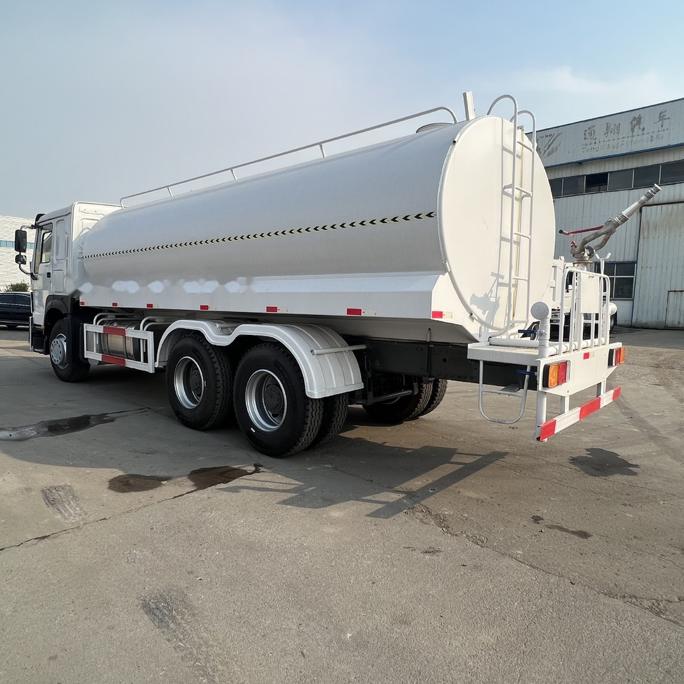 Sinotruk HOWO 6*4 sprinkler truck - Utility/ Speciel maskine: billede 4 Sinotruk HOWO 6*4 sprinkler truck - Utility/ Speciel maskine: billede 4
