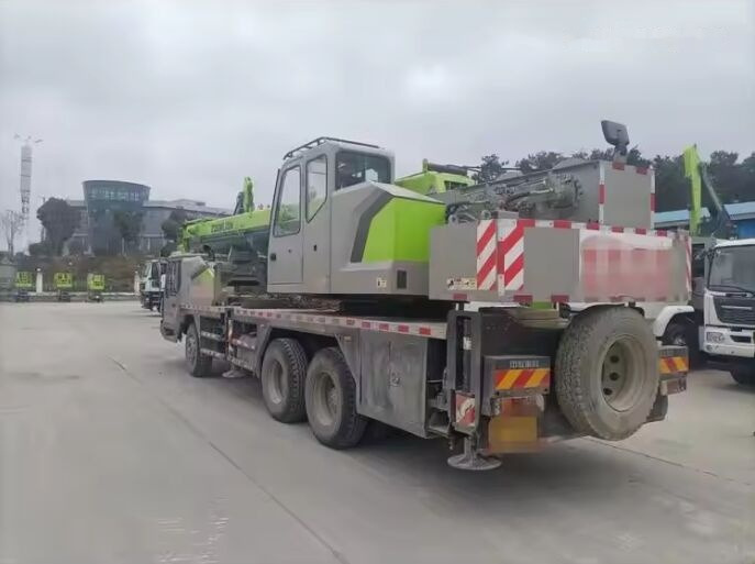 Zoomlion ZTC250-1 - Mobilkran: billede 5 Zoomlion ZTC250-1 - Mobilkran: billede 5