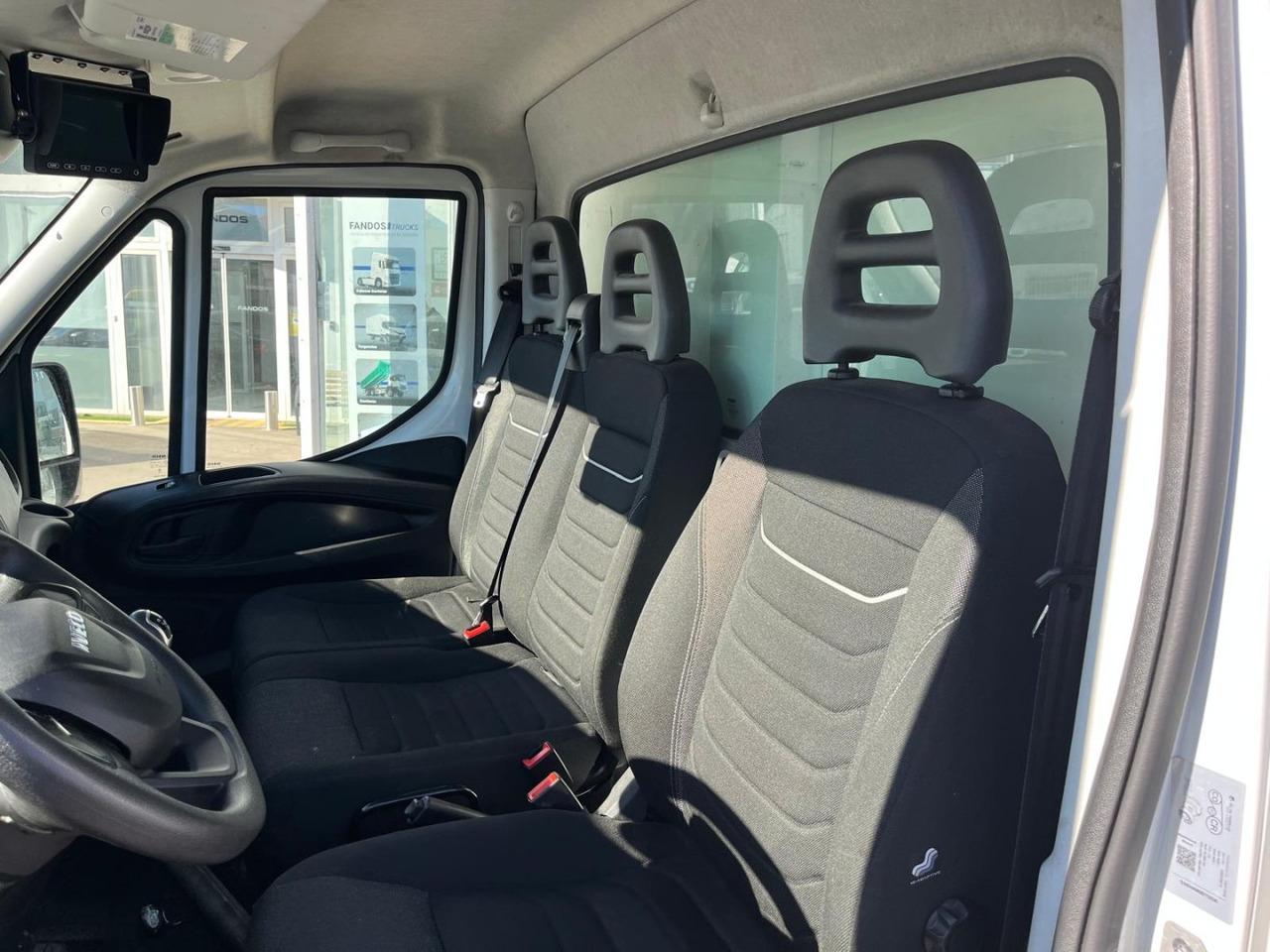 Frigorífico IVECO 35C16 3.0 FRIGORIFICA - Kølebil: billede 5 Frigorífico IVECO 35C16 3.0 FRIGORIFICA - Kølebil: billede 5