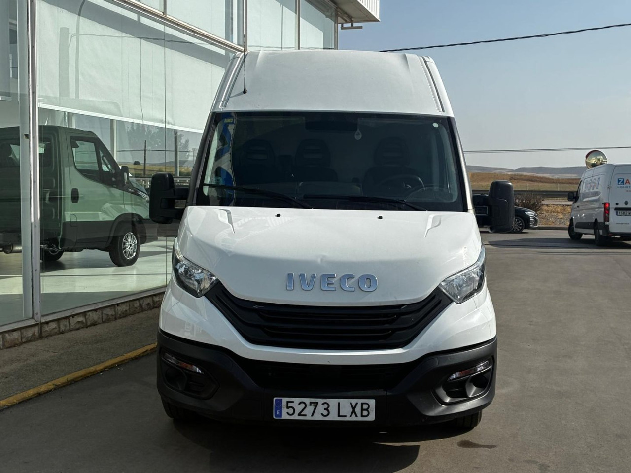 Furgón IVECO 35S16 V 12m3 - Varevogn: billede 2 Furgón IVECO 35S16 V 12m3 - Varevogn: billede 2