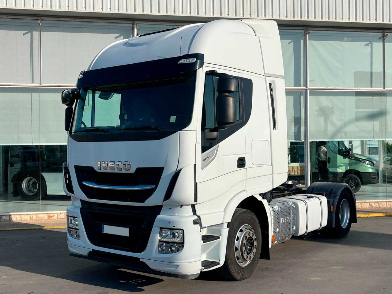 Trækker Cabeza Tractora IVECO 460 AUTOMATICO CON INTARDER: billede 1