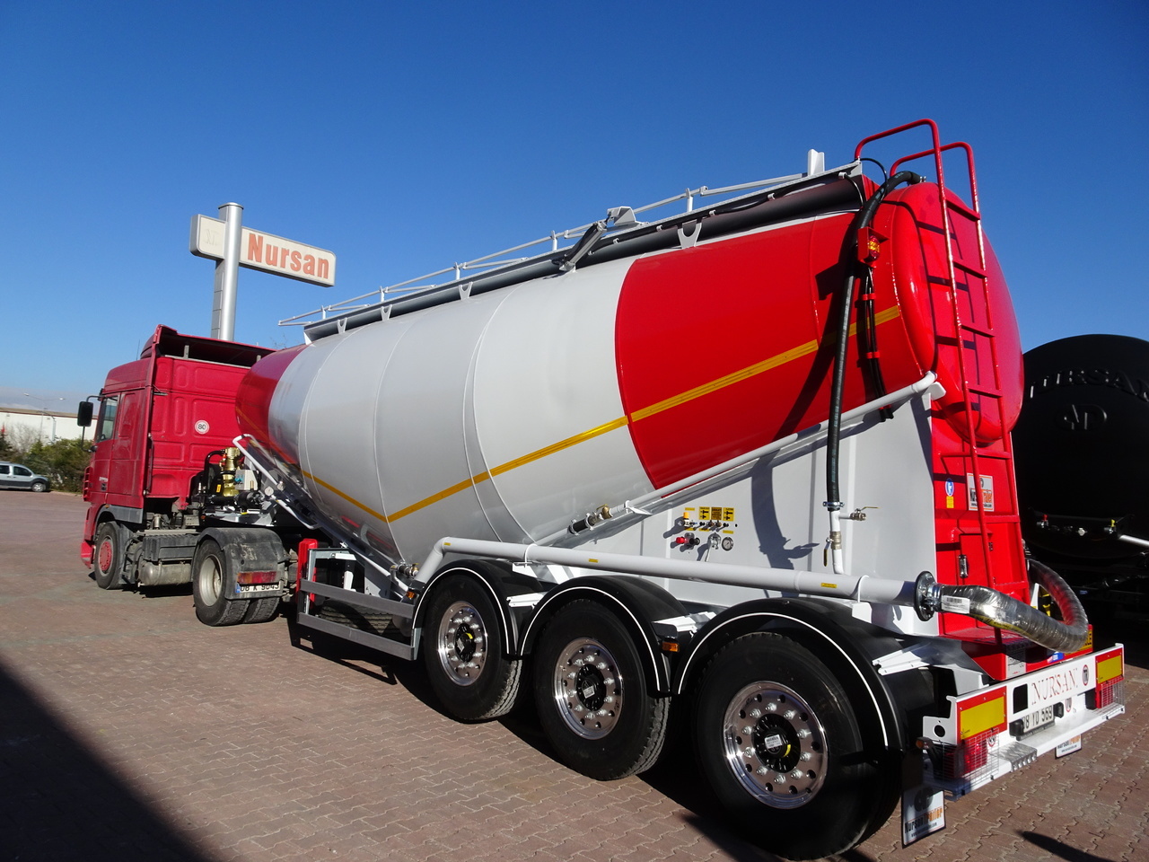 NURSAN Cement Bulker - Tanksættevogn: billede 1 NURSAN Cement Bulker - Tanksættevogn: billede 1