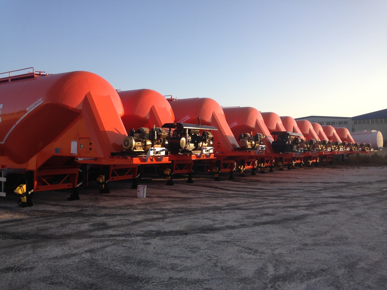 NURSAN Steel W Type Silo - Silotrailer: billede 4 NURSAN Steel W Type Silo - Silotrailer: billede 4