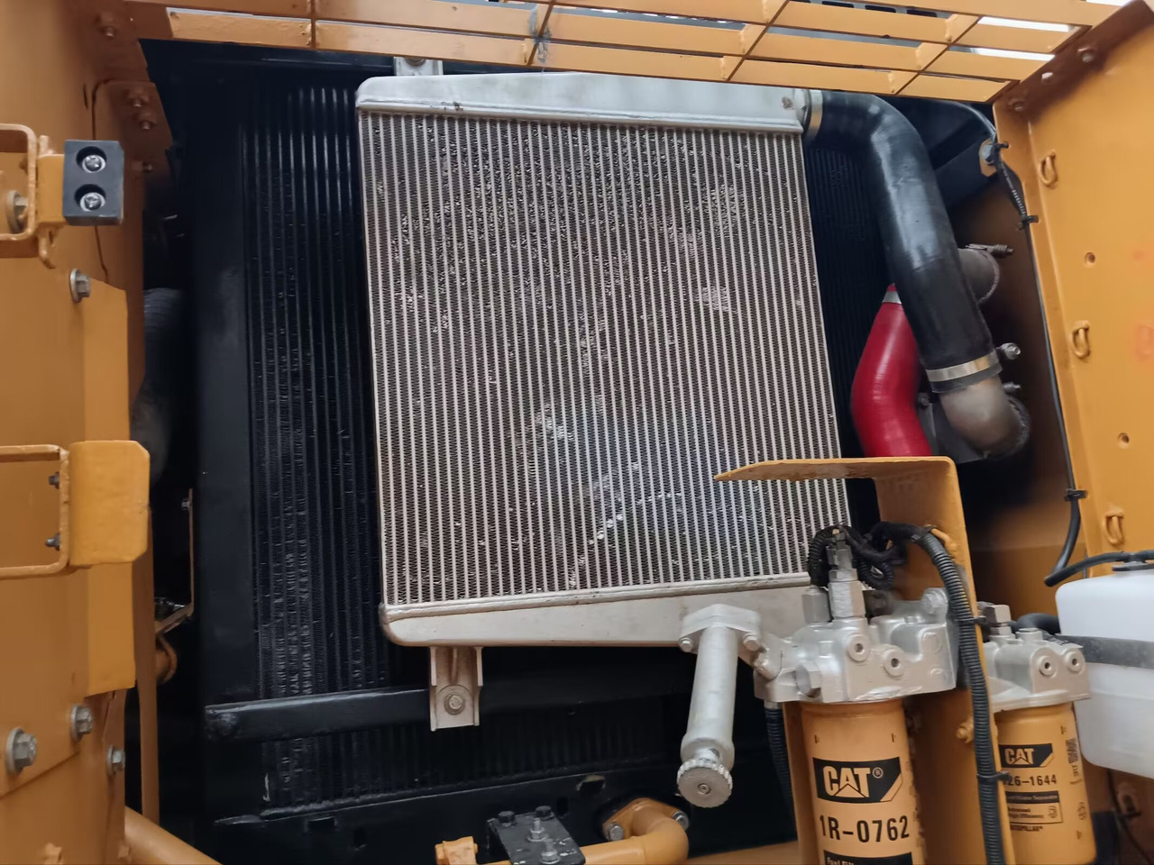 CAT 329D2L WITH 3 CAMERAS - Bæltegravemaskine: billede 4 CAT 329D2L WITH 3 CAMERAS - Bæltegravemaskine: billede 4