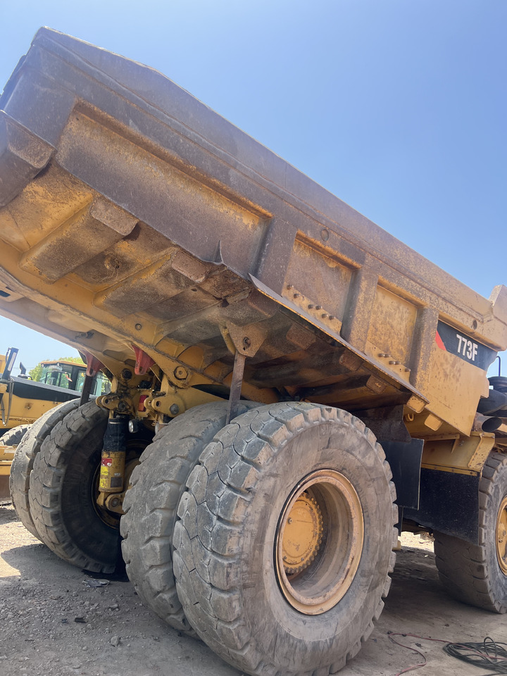 CATERPILLAR 773F MINING DUMP TRUCK CAT OFF ROAD TRUCK - Maskine til minedrift: billede 5 CATERPILLAR 773F MINING DUMP TRUCK CAT OFF ROAD TRUCK - Maskine til minedrift: billede 5