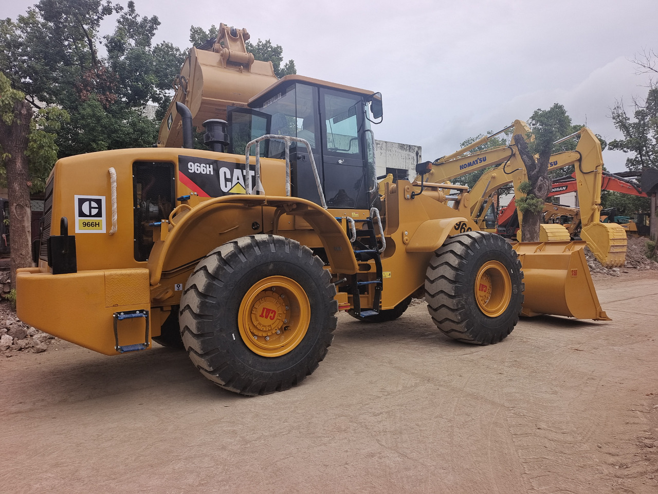 CATERPILLAR 966 H CAT - Gummihjulslæsser: billede 1 CATERPILLAR 966 H CAT - Gummihjulslæsser: billede 1