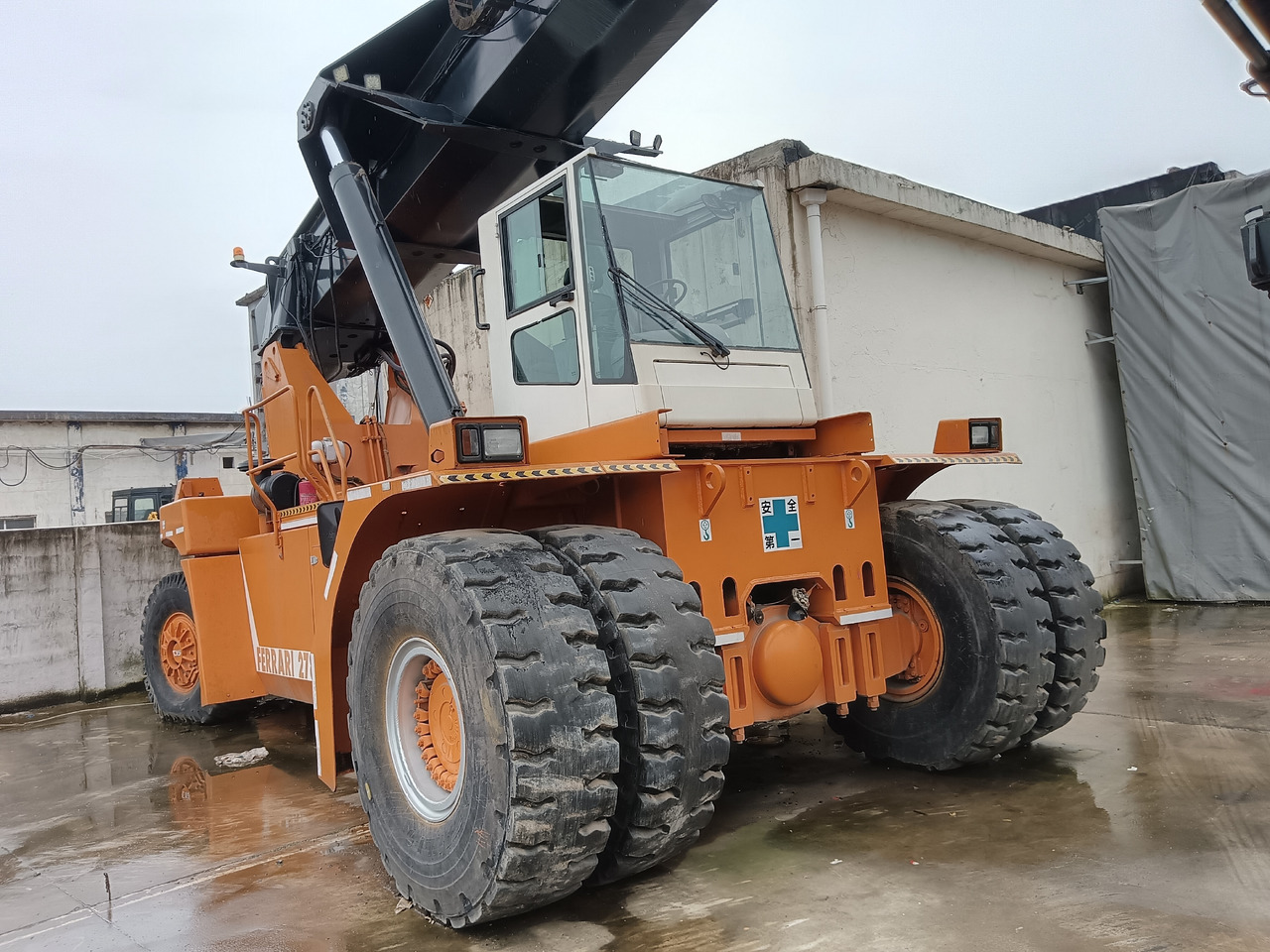 CVS FERRARRI 278 Ferrarri F278.6 - Reach stacker: billede 2 CVS FERRARRI 278 Ferrarri F278.6 - Reach stacker: billede 2