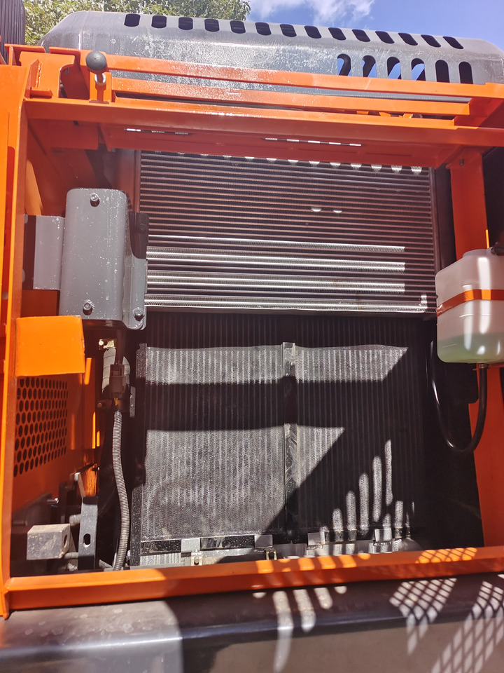 DOOSAN DX225 LCA DX 225 LC - 9C - Bæltegravemaskine: billede 3 DOOSAN DX225 LCA DX 225 LC - 9C - Bæltegravemaskine: billede 3