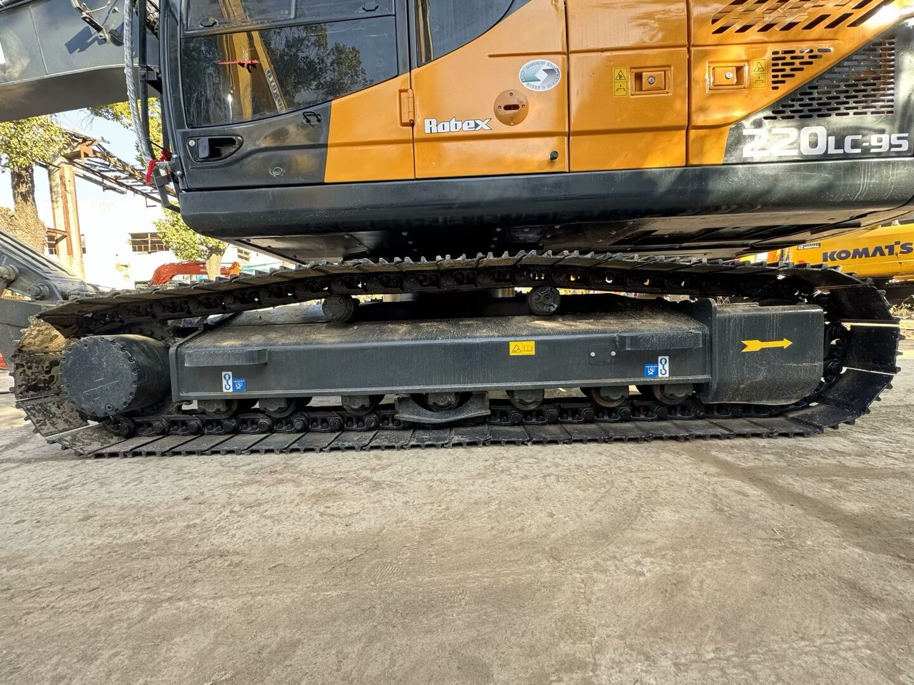 HYUNDAI 220LC-9S - Bæltegravemaskine: billede 5 HYUNDAI 220LC-9S - Bæltegravemaskine: billede 5