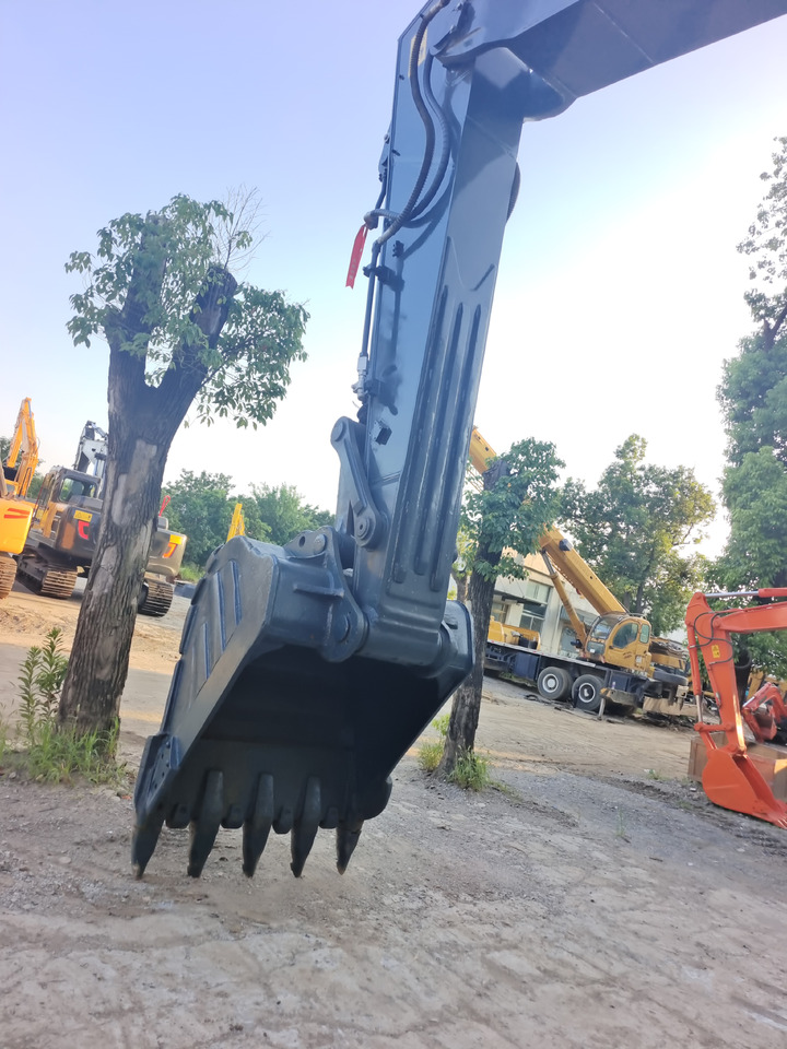 HYUNDAI 305LC-9T - Bæltegravemaskine: billede 4 HYUNDAI 305LC-9T - Bæltegravemaskine: billede 4