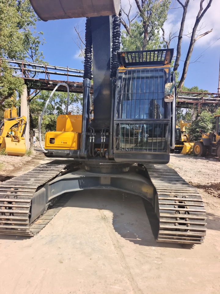 HYUNDAI HX220HD - Bæltegravemaskine: billede 1 HYUNDAI HX220HD - Bæltegravemaskine: billede 1