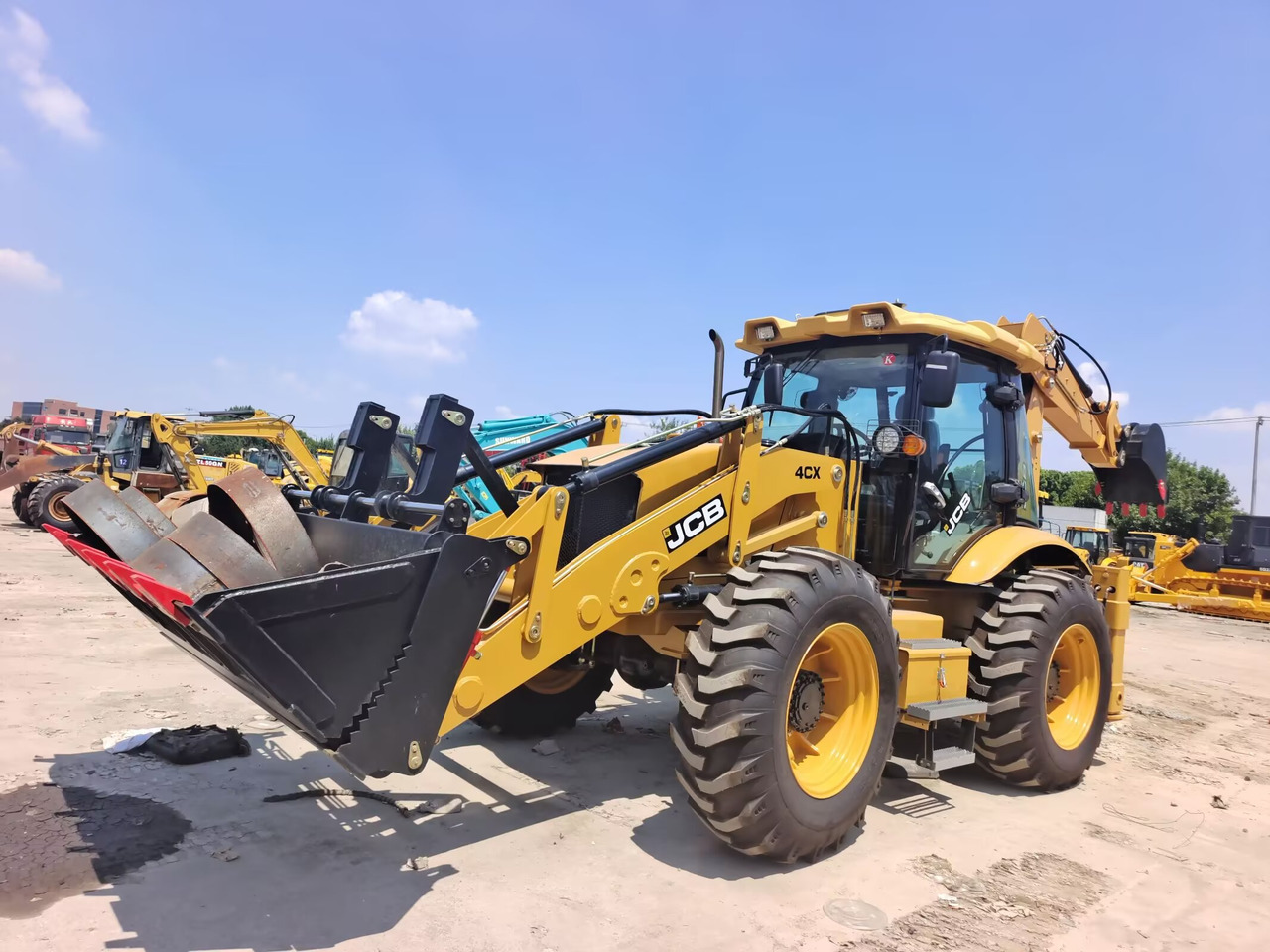 JCB 4CX BRAND NEW 4*4 DRIVE - Bæltegravemaskine: billede 2 JCB 4CX BRAND NEW 4*4 DRIVE - Bæltegravemaskine: billede 2