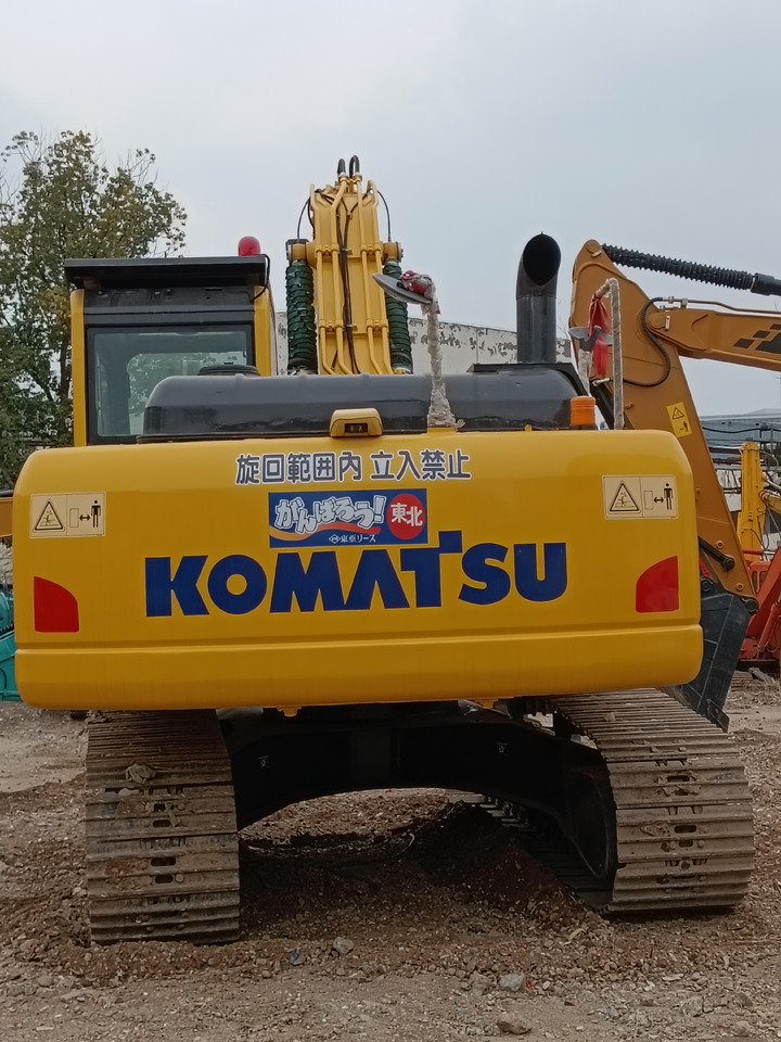 KOMATSU PC200-8 N1 - Bæltegravemaskine: billede 3 KOMATSU PC200-8 N1 - Bæltegravemaskine: billede 3