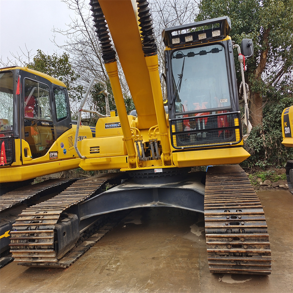 KOMATSU PC210LC-8 - Bæltegravemaskine: billede 3 KOMATSU PC210LC-8 - Bæltegravemaskine: billede 3
