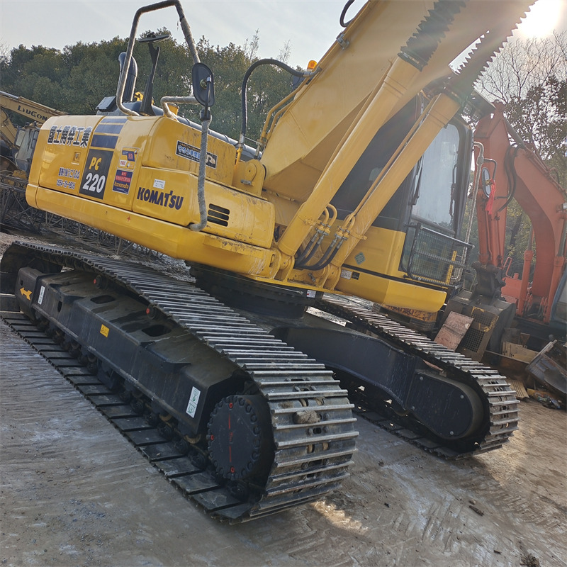 KOMATSU PC220-8N1 - Bæltegravemaskine: billede 3 KOMATSU PC220-8N1 - Bæltegravemaskine: billede 3
