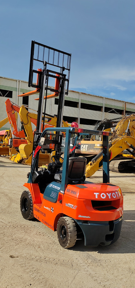 TOYOTA FD 30 - Gaffeltruck: billede 1 TOYOTA FD 30 - Gaffeltruck: billede 1