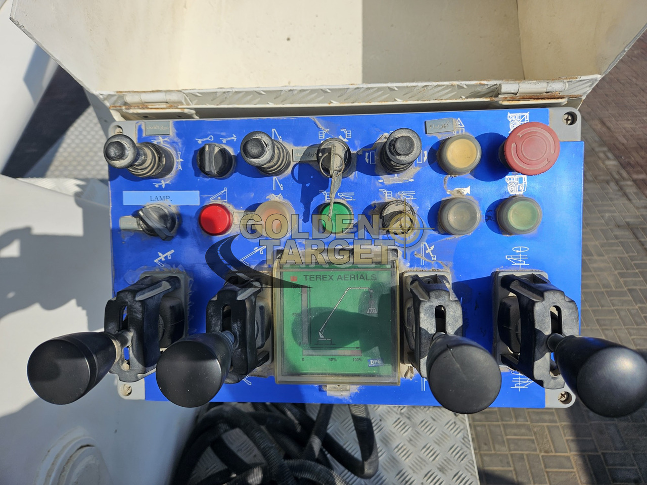 Brandbil MERCEDES-BENZ 2638 6×4 MANLIFT TRUCK 1998: billede 17 Brandbil MERCEDES-BENZ 2638 6×4 MANLIFT TRUCK 1998: billede 17