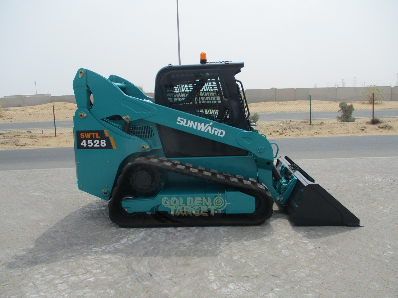 SUNWARD SWTL4528 Skid Steer - Skridstyret minilæsser: billede 5 SUNWARD SWTL4528 Skid Steer - Skridstyret minilæsser: billede 5