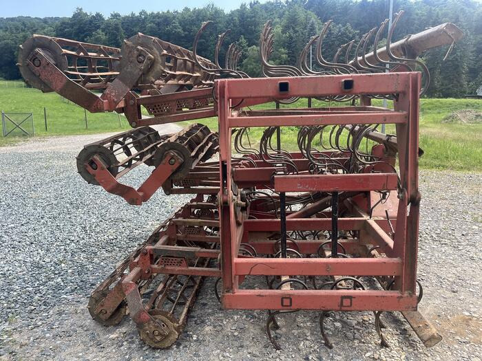 Hatzenbichler Saatbeetkombination 8m - Kombi-såmaskine: billede 4 Hatzenbichler Saatbeetkombination 8m - Kombi-såmaskine: billede 4