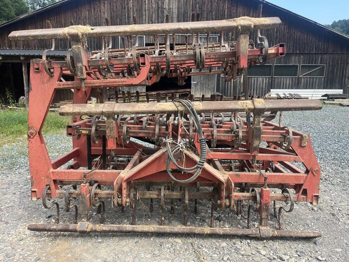 Hatzenbichler Saatbeetkombination 8m - Kombi-såmaskine: billede 2 Hatzenbichler Saatbeetkombination 8m - Kombi-såmaskine: billede 2