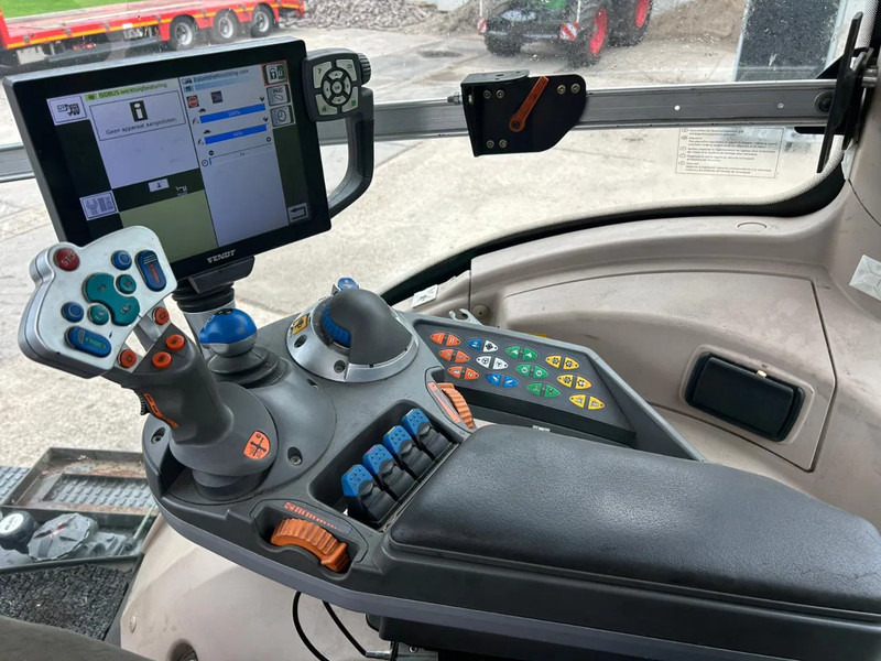 Fendt 828 Profi plus Vario 50 KM Fendt vario 828 Profi plus 50 KM - Traktor: billede 5 Fendt 828 Profi plus Vario 50 KM Fendt vario 828 Profi plus 50 KM - Traktor: billede 5