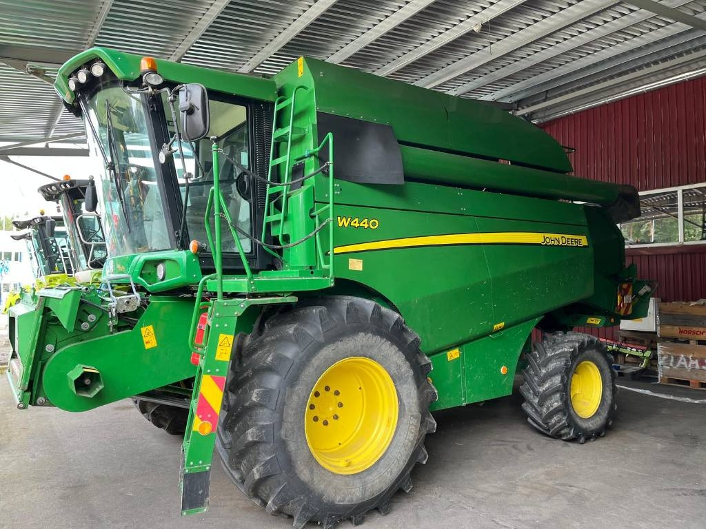 John Deere W 440 - Mejetærsker: billede 4 John Deere W 440 - Mejetærsker: billede 4